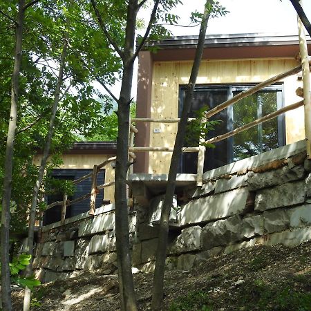 Pocitniski Hisici - Small Holiday Houses Ajdovščina Eksteriør bilde